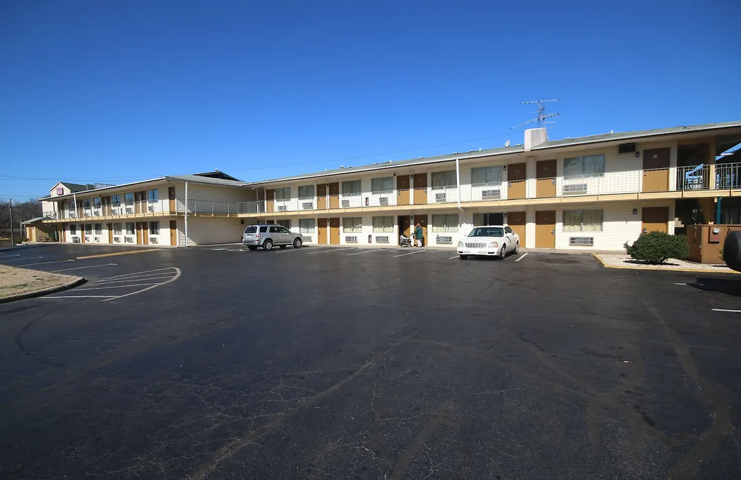 Royal Inn And Suites Charlotte Airport-1